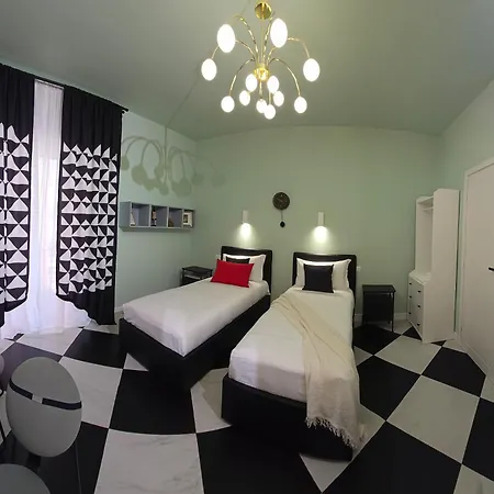 Brands 4 Apartmanhotel