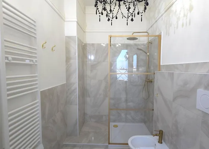 Brands 4 מלון דירות ורונה